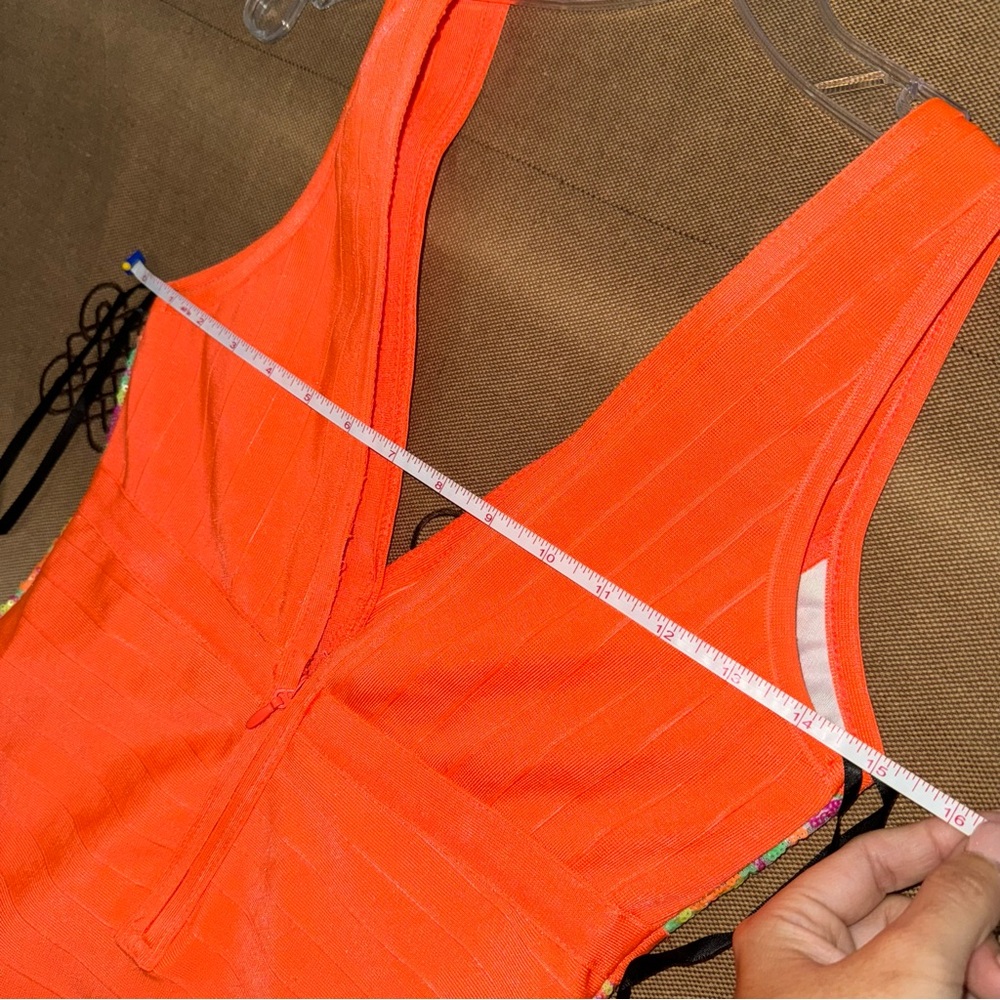 2Bebe NWT! Orange Stretch Sequins Lines Banded Bodycon Mini Dress Size S - Picture 9 of 10